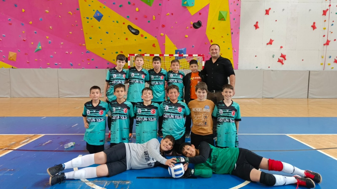 OKUL FUTSAL TAKIMIMIZ FİNALDE...